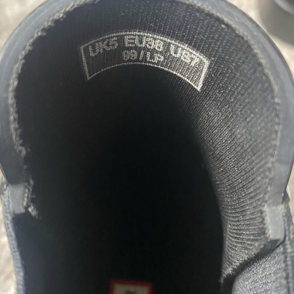 HUNTER Chelsea Rain Boots - Picture 4 of 6